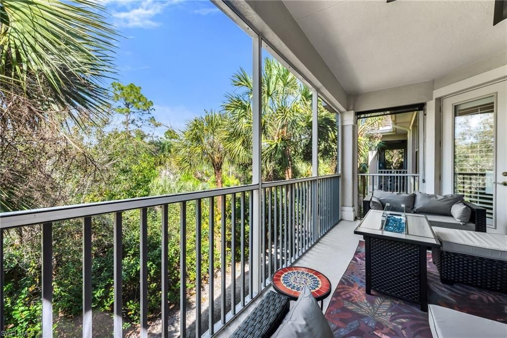 12850 Carrington Cir, Unit 203, Naples, FL 34105 Photo