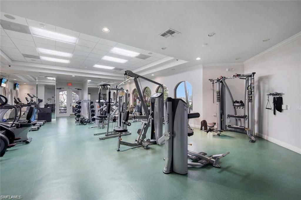 12850 Carrington Cir, Unit 203, Naples, FL 34105 Photo