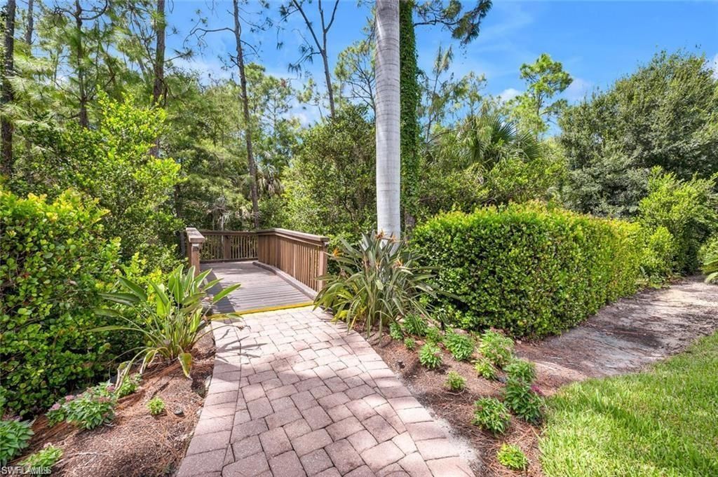 12850 Carrington Cir, Unit 203, Naples, FL 34105 Photo