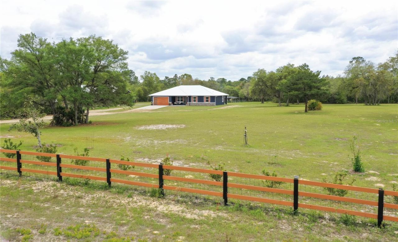 6254 W Peking Court, Dunnellon, FL 34433 Photo