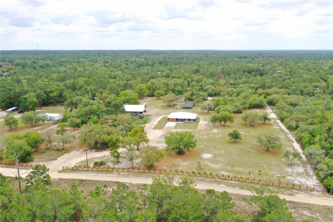 6254 W Peking Court, Dunnellon, FL 34433 Photo