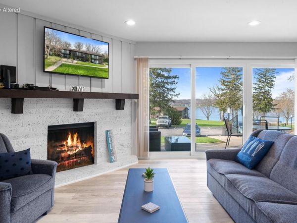 12 Interlaken DRIVE, Unit 05, Lake Geneva, WI 53147