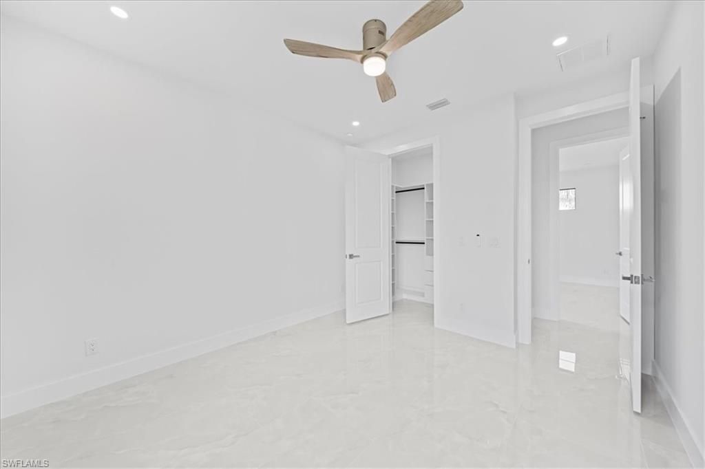 220 NE 9th St, Cape Coral, FL 33909 Photo