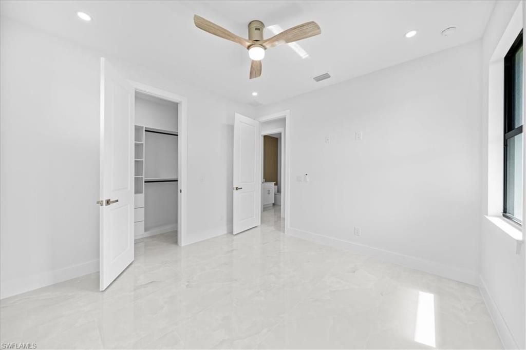 220 NE 9th St, Cape Coral, FL 33909 Photo