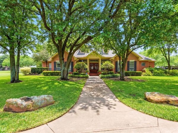 210 Martinek , Palmer, TX 75152