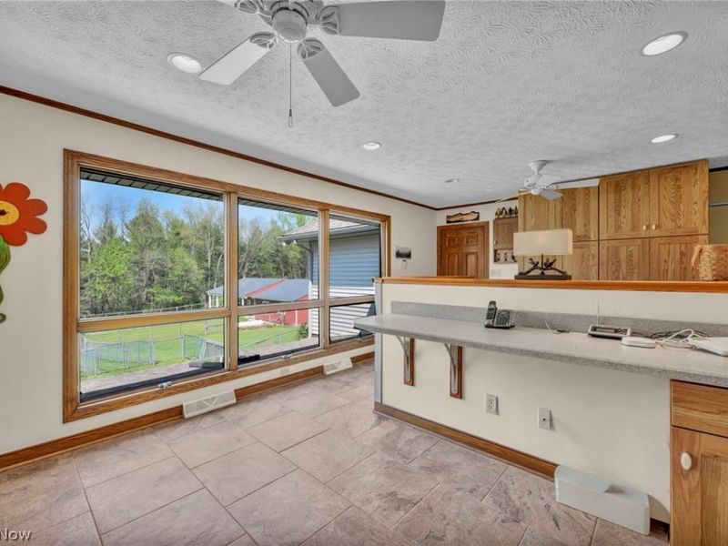 6569 Milhaven Avenue NW, Canal Fulton, OH 44614 Photo 10