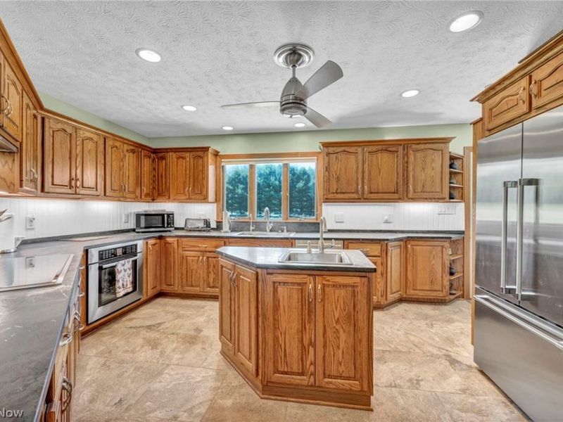 6569 Milhaven Avenue NW, Canal Fulton, OH 44614 Photo 16