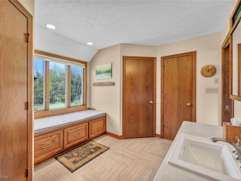 6569 Milhaven Avenue NW, Canal Fulton, OH 44614 Photo 23