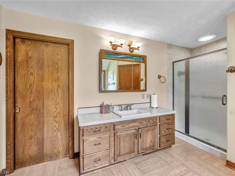 6569 Milhaven Avenue NW, Canal Fulton, OH 44614 Photo 24