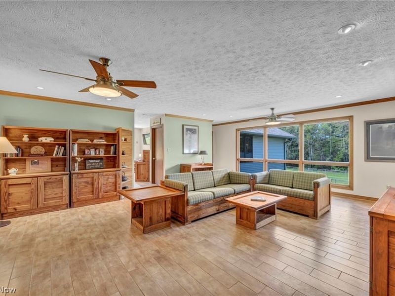 6569 Milhaven Avenue NW, Canal Fulton, OH 44614 Photo 7