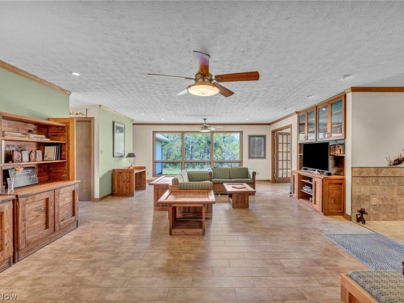 6569 Milhaven Avenue NW, Canal Fulton, OH 44614 Photo 9