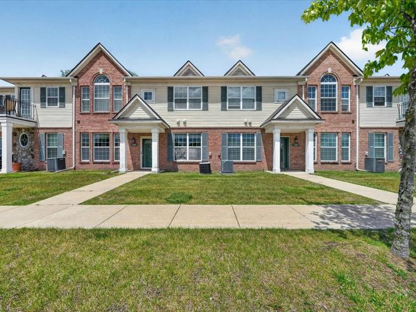 23668 Northstone Village Drive, Taylor, MI 48180