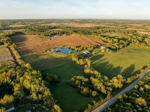 6524 SE 101st Street, Berryton, KS 66409