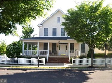 410 DORNISHWOOD PLACE, CHALFONT, PA 18914