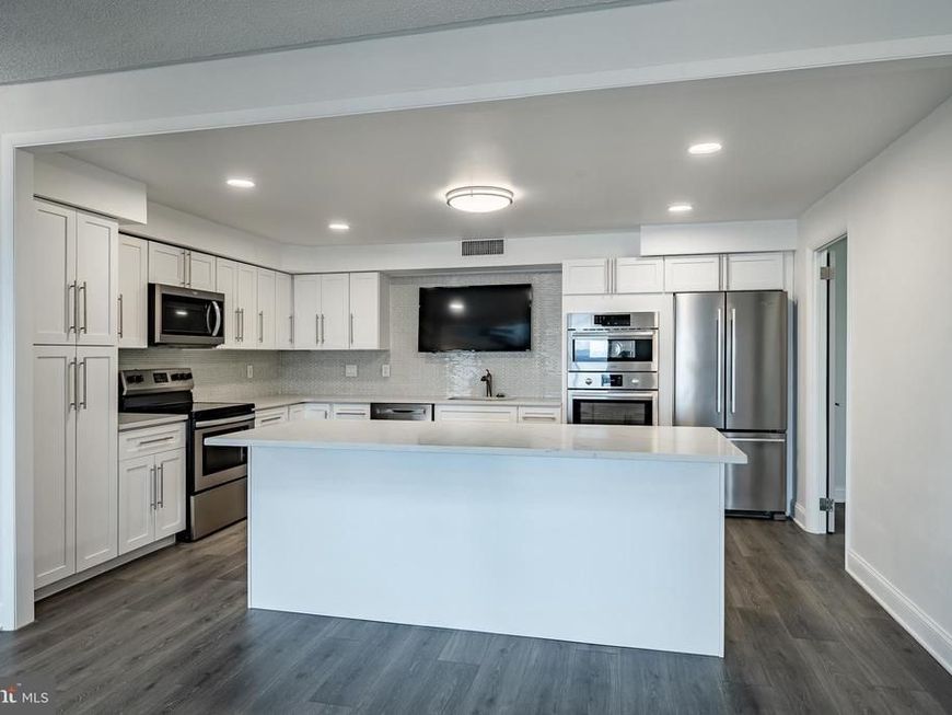 21510 Valley Forge Circle, Unit 1510, King of Prussia, PA 19406 Main Photo