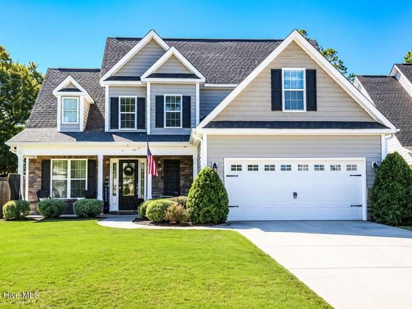 585 W Craftsman Way, Hampstead, NC 28443