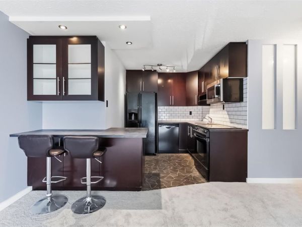 900 Tolmie Ave , Unit 305, Saanich, BC V8X 3W6