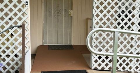 7055 Mccomber St, Sacramento, CA 95828 Photo
