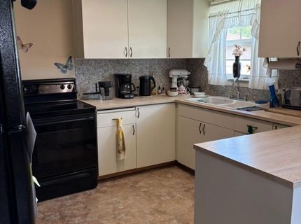 7055 Mccomber St, Sacramento, CA 95828 Photo