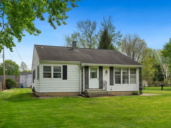 292 Rose Avenue, New Haven, IN 46774