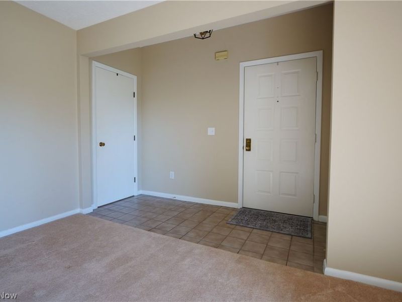 7122 Village Drive, Concord Township, OH 44060 Photo 4