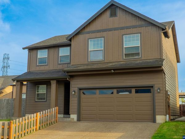 3152 NE Lily Ln, McMinnville, OR 97128