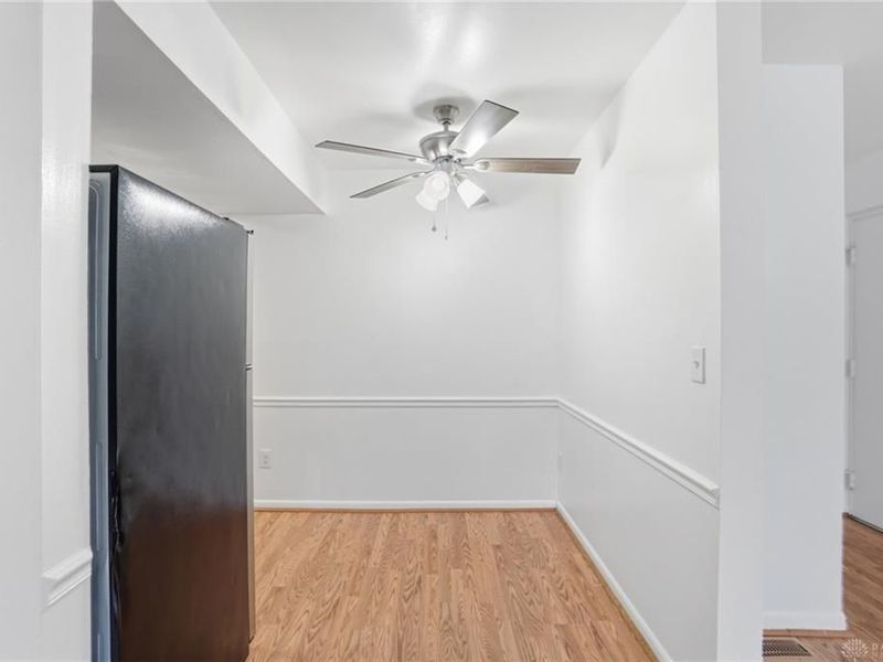 5655 E Coach Drive, Unit H, Dayton, OH 45440 Photo 10