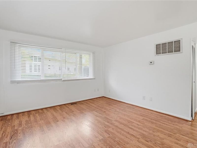 5655 E Coach Drive, Unit H, Dayton, OH 45440 Photo 5