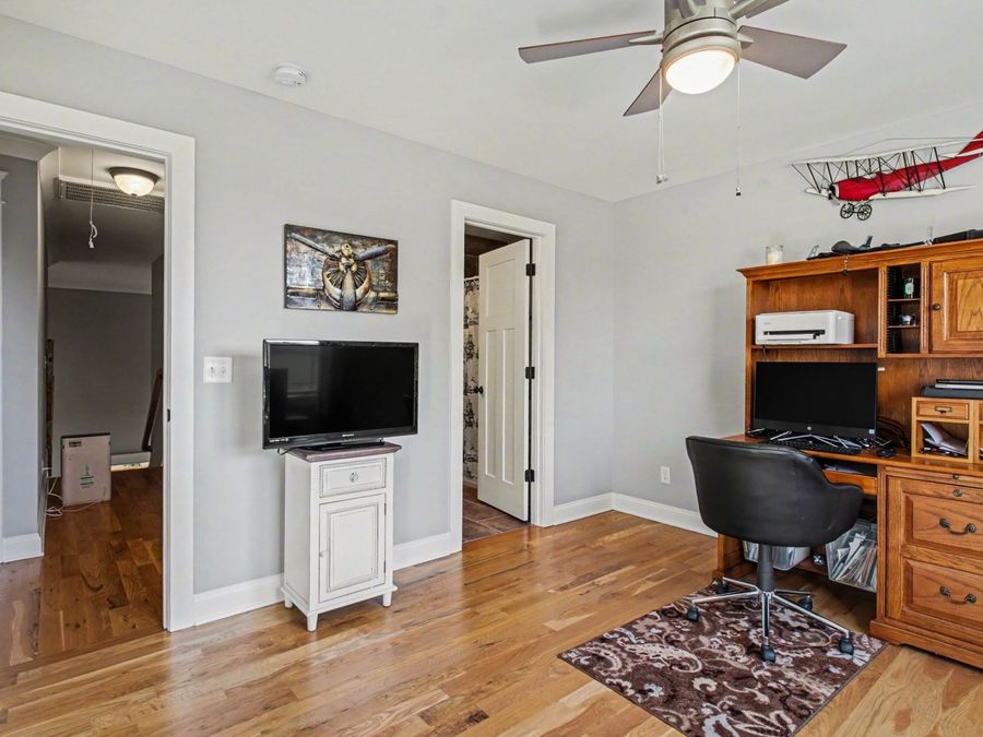 Property Image 28
