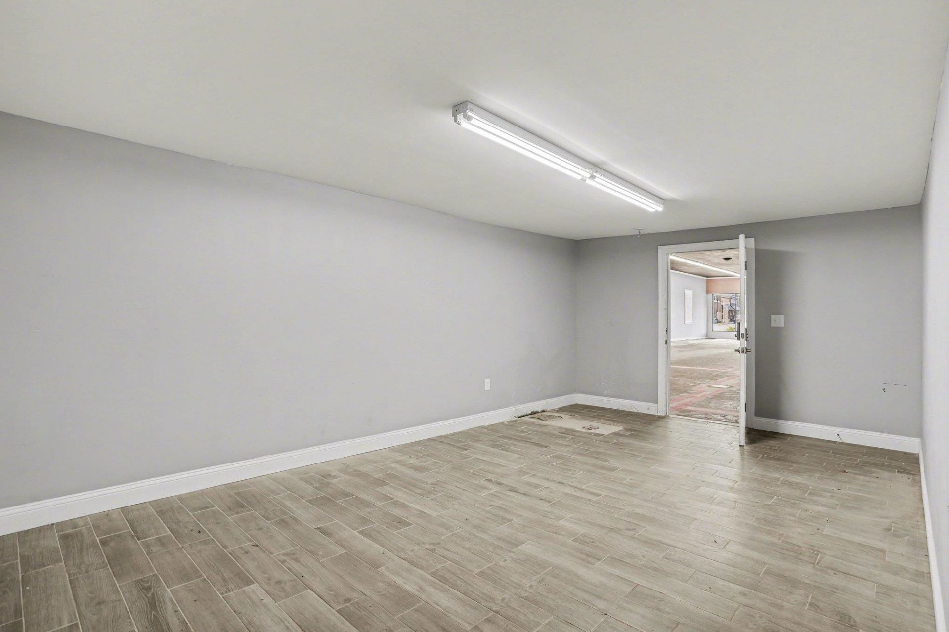 4123 Meeting St.  Photo 16