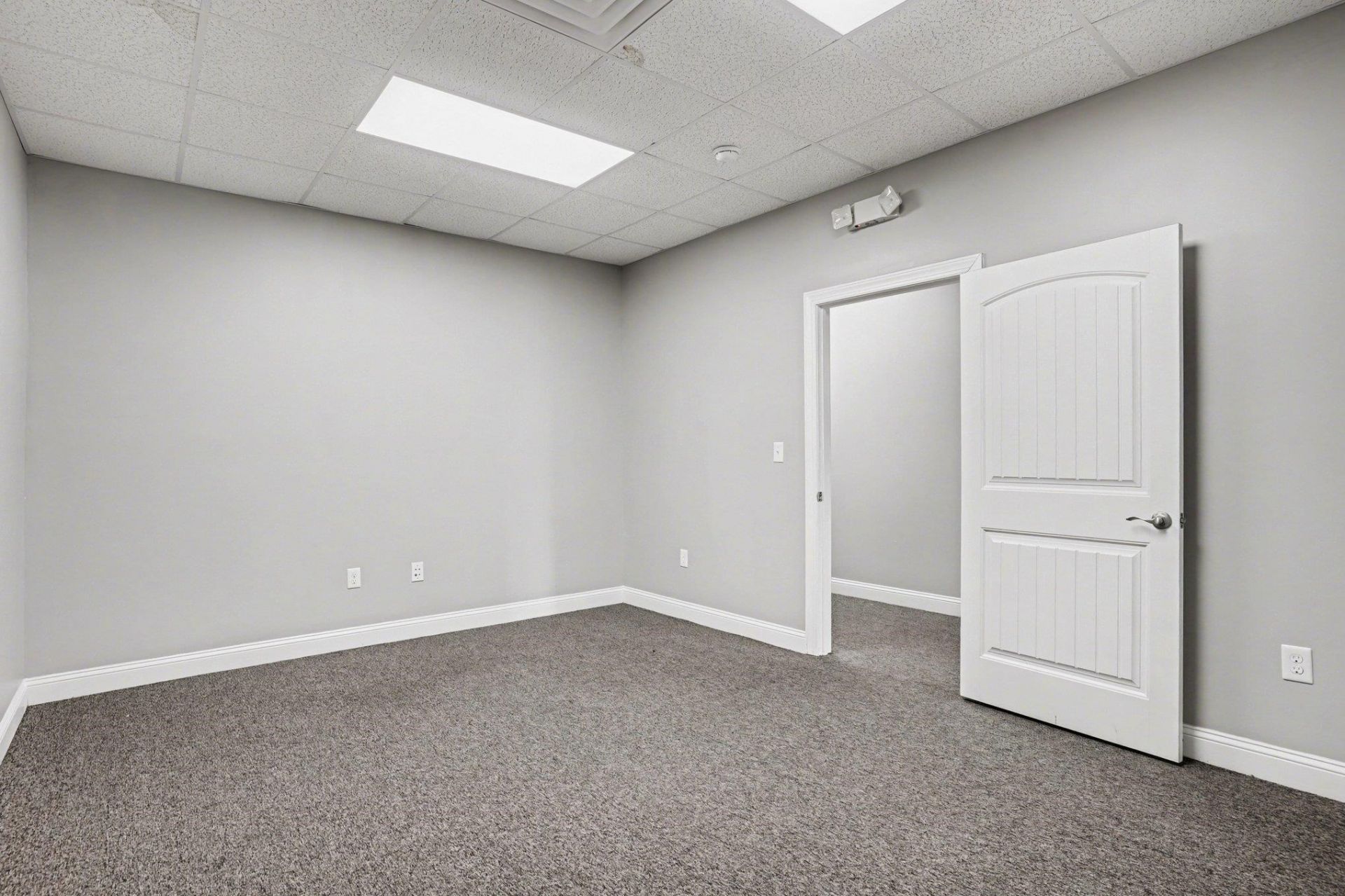4123 Meeting St.  Photo 5