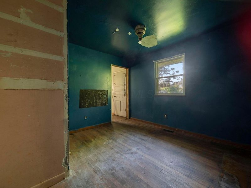 2655 Mock Road, Columbus, OH 43219 Photo 3