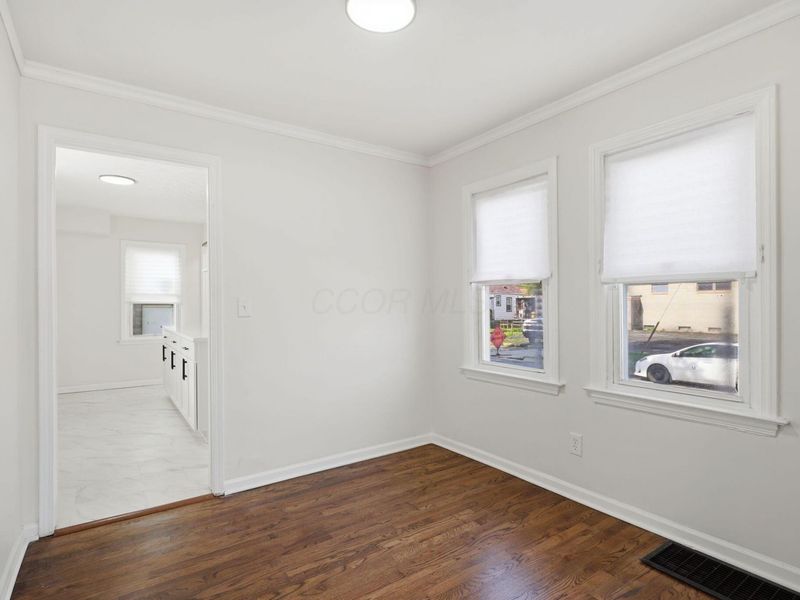 1329 E Hudson Street, Columbus, OH 43211 Photo 11