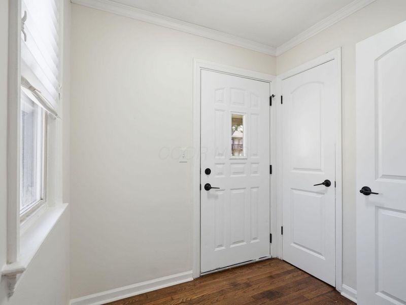 1329 E Hudson Street, Columbus, OH 43211 Photo 3