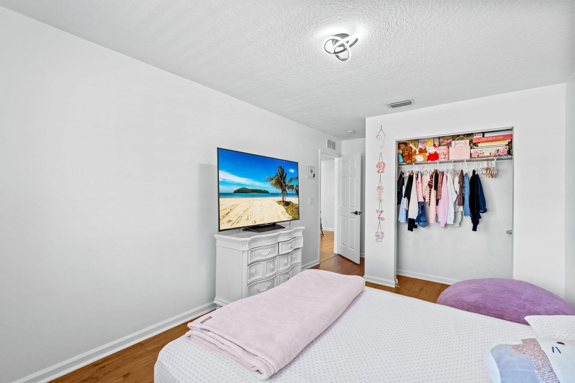 948 Imperial Lake Road, Lake Belvedere Estates, FL 33413 Photo
