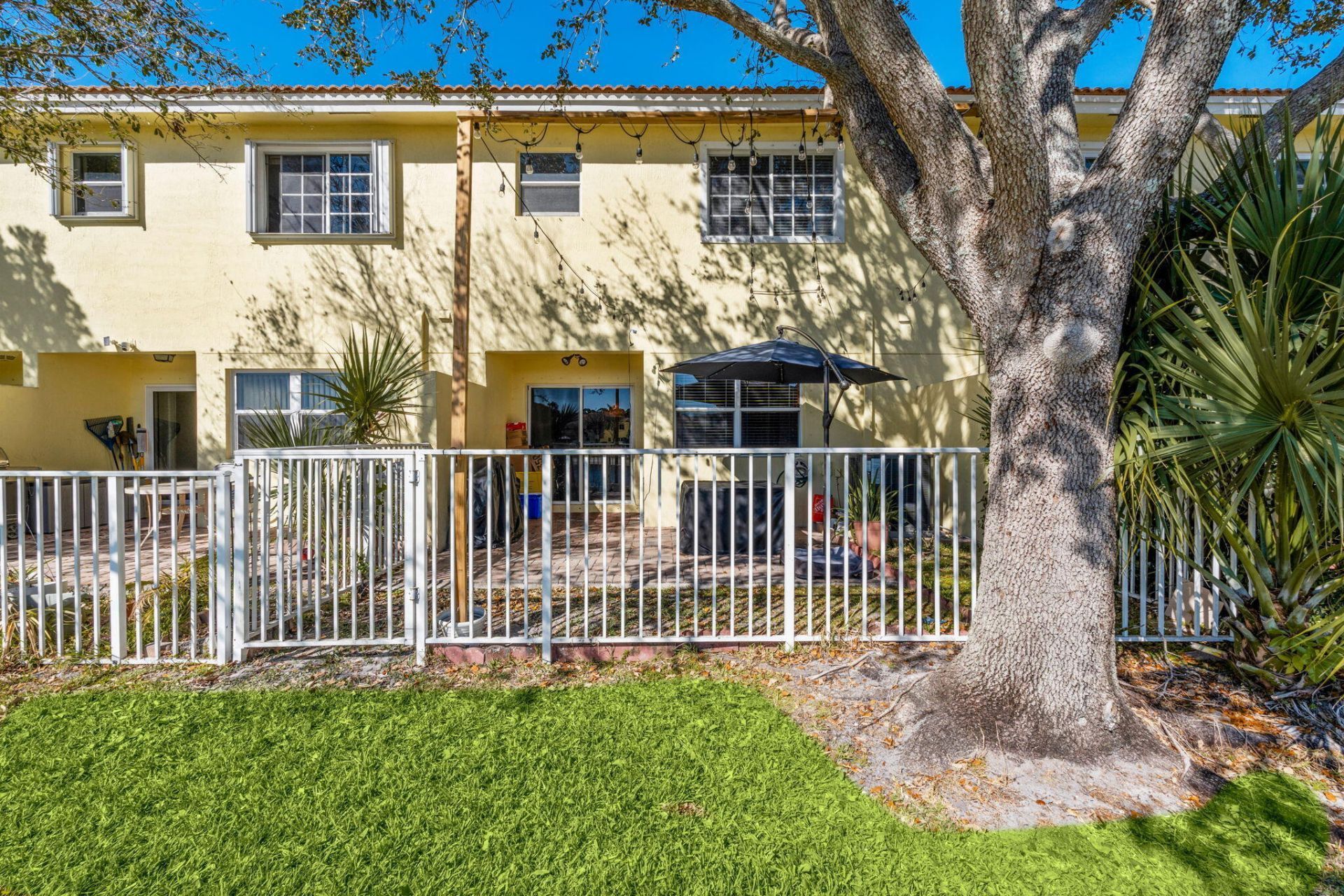 948 Imperial Lake Road, Lake Belvedere Estates, FL 33413 Photo