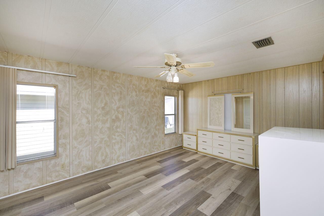 2001 N 83rd Ave Avenue N, Unit 1281, Saint Petersburg, FL 33702 Photo