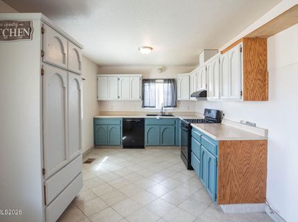 2 Pinehurst Court, Yerington, NV 89447 Photo