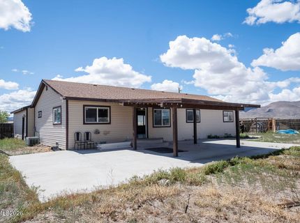 2 Pinehurst Court, Yerington, NV 89447 Photo