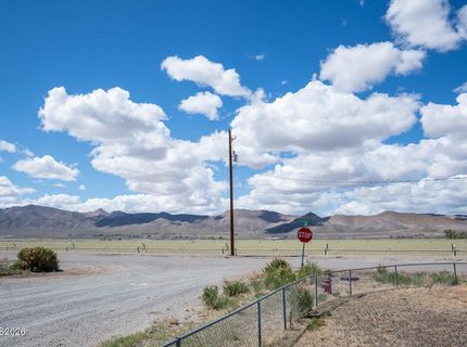 2 Pinehurst Court, Yerington, NV 89447 Photo