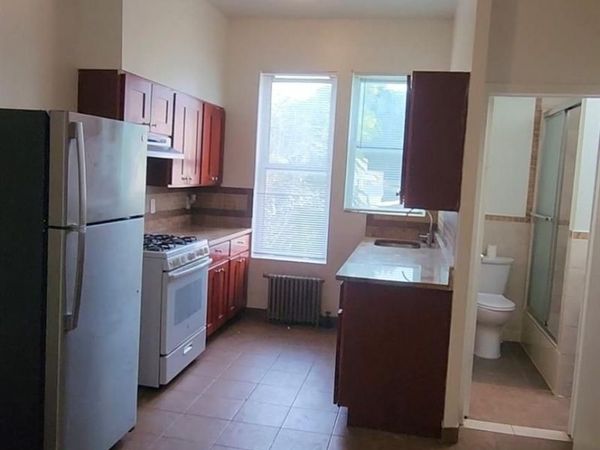 120-15 Jamaica Ave, Unit 2, Richmond Hill, NY 11418