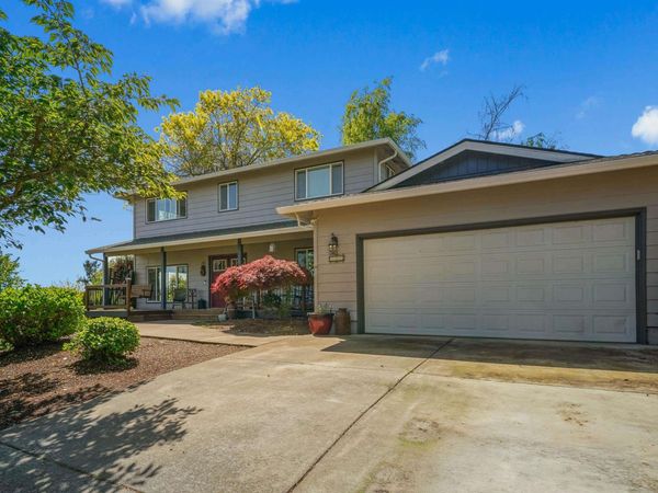 390 Kevin Ct S, Salem, OR 97306