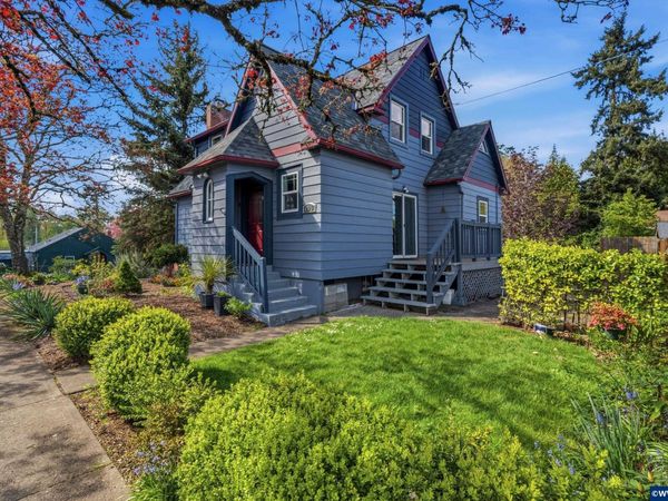 105 River St NE, Salem, OR 97301