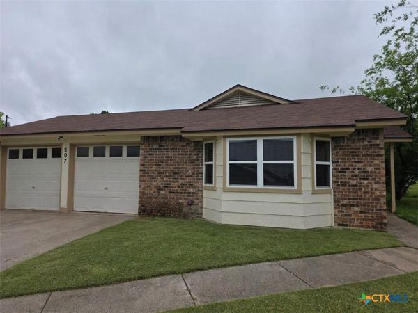 507 Austin Street , Copperas Cove, TX 76522