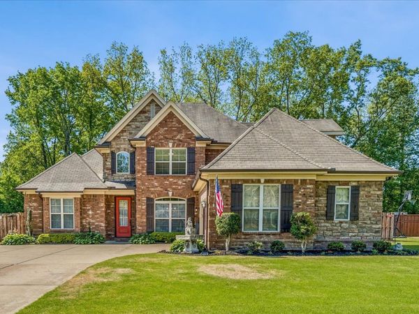 105 TANNER LN, Brighton, TN 38011