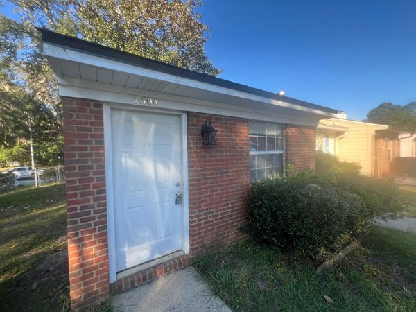 2500 Mar Court, Tallahassee, FL 32301