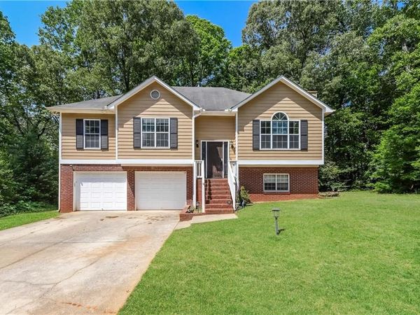 4814 Mceachern Way , Powder Springs, GA 30127