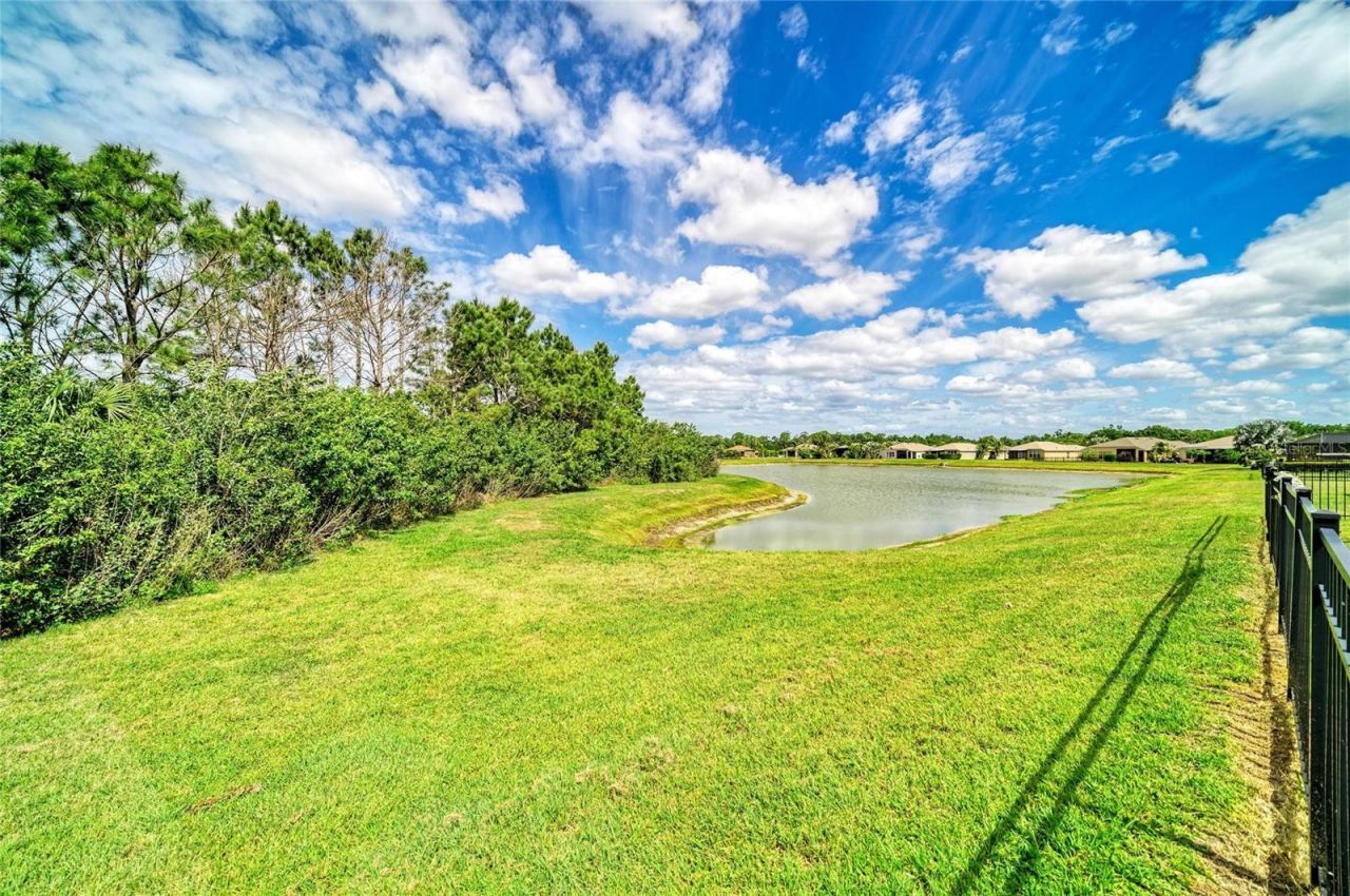 5607 106th Avenue E, Parrish, FL 34219 Photo