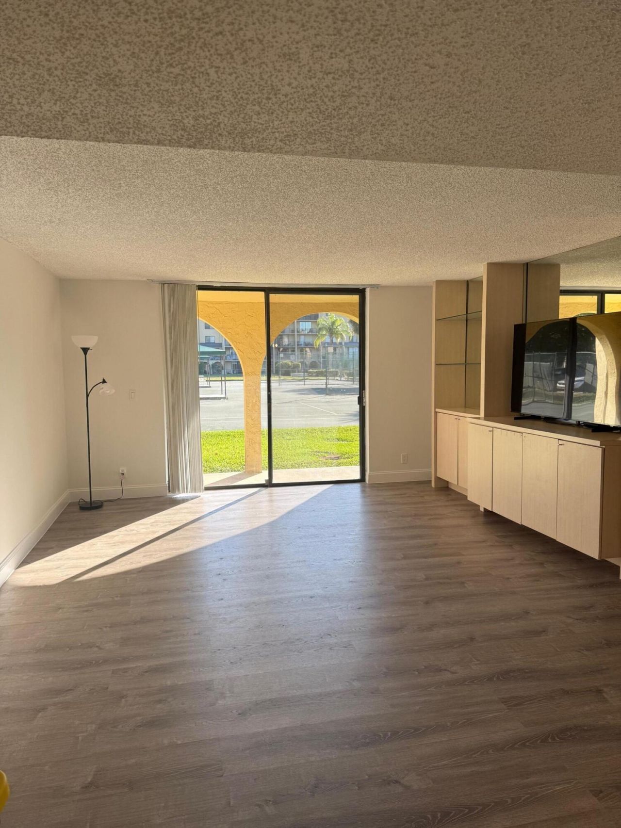 2786 Tennis Club Drive, Unit 102, West Palm Beach, FL 33417 Photo