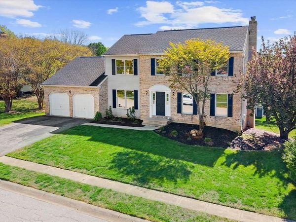 211 NONANTUM DRIVE, NEWARK, DE 19711